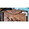 Image 2 : HARLEY DAVIDSON 100 YEAR KIM MURRAY CARVED SIGN