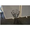 Image 4 : WROUGHT IRON PLANT STAND