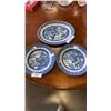 Image 5 : LOT OF BLUE WHITE CHURCHILL ENGLAND CUPS AND SAUCERS