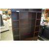 Image 3 : MODERN SHELF UNIT