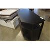 Image 4 : BLACK CORNER ENTERTAINMENT STAND