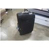 Image 3 : TRAVEL GEAR 2 PIECE LUGGAGE SET AND SOFT BAGS