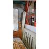 Image 4 : WHITE POTTERY BARN KIDS KENDALL BUNK BED SIZE TWIN OVER TWIN
