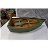 Image 3 : Wooden row boat model with paddles