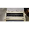 Image 4 : SMITH CORONA ELECTRIC TYPEWRITER