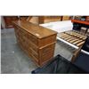 Image 3 : OAK 9 DRAWER DRESSER