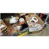 Image 1 : 2 BOXES OF FONDUE POT, KITCHEN ITEMS, BOWLS