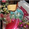 Image 6 : Box and basket of collectibles