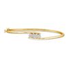 Image 1 : 1/4 CTW Womens Round Diamond Flower Cluster Bangle Bracelet 14kt Yellow Gold - REF-74V9Y