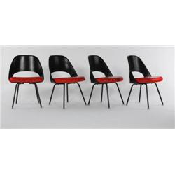 Eero Saarinen 4 armchairs Knoll