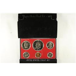 1977 US PROOF SET (WITH BOX)