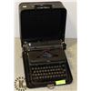 Image 1 : ANTIQUE ROYAL TYPEWRITER QUIET DELUXE-WORKS