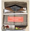 Image 1 : 50LB BOX OF 2" NAILS