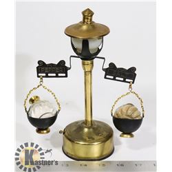 VINTAGE 1950-1960'S SALT & PEPPER