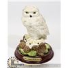 Image 1 : THE NATALIA COLLECTION WHITE OWL SCULPTURE