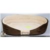Image 1 : NEW PET BED (BROWN)