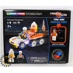 NEW 135PC LASER PEGS ASTRONAUT TRANSPORTER