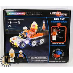 NEW 135PC LASER PEGS ASTRONAUT TRANSPORTER