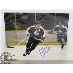 WENDEL CLARK TORONTO MAPLE LEAFS SIGNED PHOTO