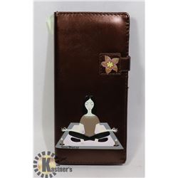 NEW SHAG WEAR WOMENS WALLET