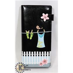 NEW SHAG WEAR WOMENS WALLET