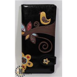 NEW SHAG WEAR WOMENS WALLET