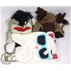 Image 1 : LOT OF 3 ANIMAL FACE TOQUES