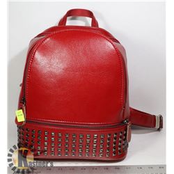 WOMENS PURSE/ BACKPACK