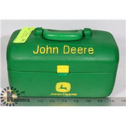 JOHN DEERE LUNCH BOX
