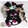Image 1 : LOT OF 3 ANIMAL FACE TOQUES