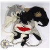 Image 1 : LOT OF 3 ANIMAL FACE TOQUES