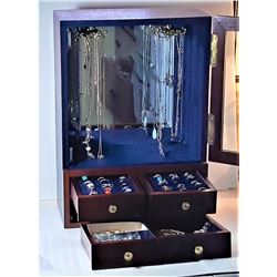 22)  DELUXE JEWELRY BOX AND CONTENTS