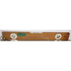 VINTAGE JUMBO TEAK SPIRIT LEVEL