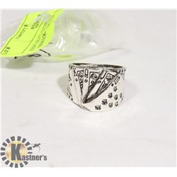 PLAYING CARDS BIKER RING