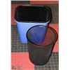 Image 1 : LOT OF 3 GARBAGE CANS