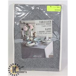 HOME INSPIRATION TABLECLOTH WITH EYELET