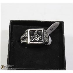 MENS MASONIC RING SIZE 11
