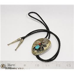 BUFFALO HEAD DESIGN LARIETTE WITH TURQUOISE