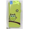 Image 1 : NEW GREEN OWL DESIGN SHAGWEAR WALLET