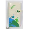 Image 1 : NEW BEIGE WHALE OVER THE EARTH SHAGWEAR WALLET