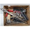 Image 1 : KITCHEN UTENSILS- BOX LOT