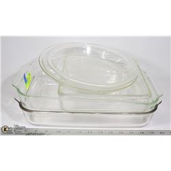 PYREX BAKEWARE- ASSORTED LOT