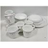 Image 1 : CORNING & CORELLE DISHWARE 36 PIECES