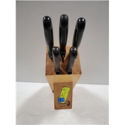 KITCHEN KNIVES- 5 ASSORTED WITH BLOCK