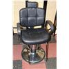 Image 1 : HYDRAULIC STYLIST CHAIR