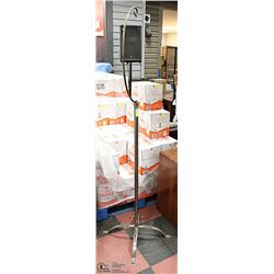 OUTDOORS TALL FLOWER HANGER