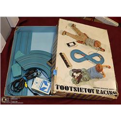 VINTAGE BATTERY OPERATED RACE CAR SET