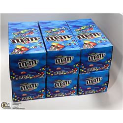 CASE WITH 6 BOXES OF 24 30G CONTAINERS M&M MINI'S