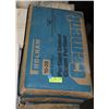 Image 1 : 2 BAGS 40 KG. CEMENT, TILE 5 CS GROUT, TILE SET,