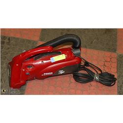 DIRT DEVIL BAGLESS HAND HELD HEPA VAC